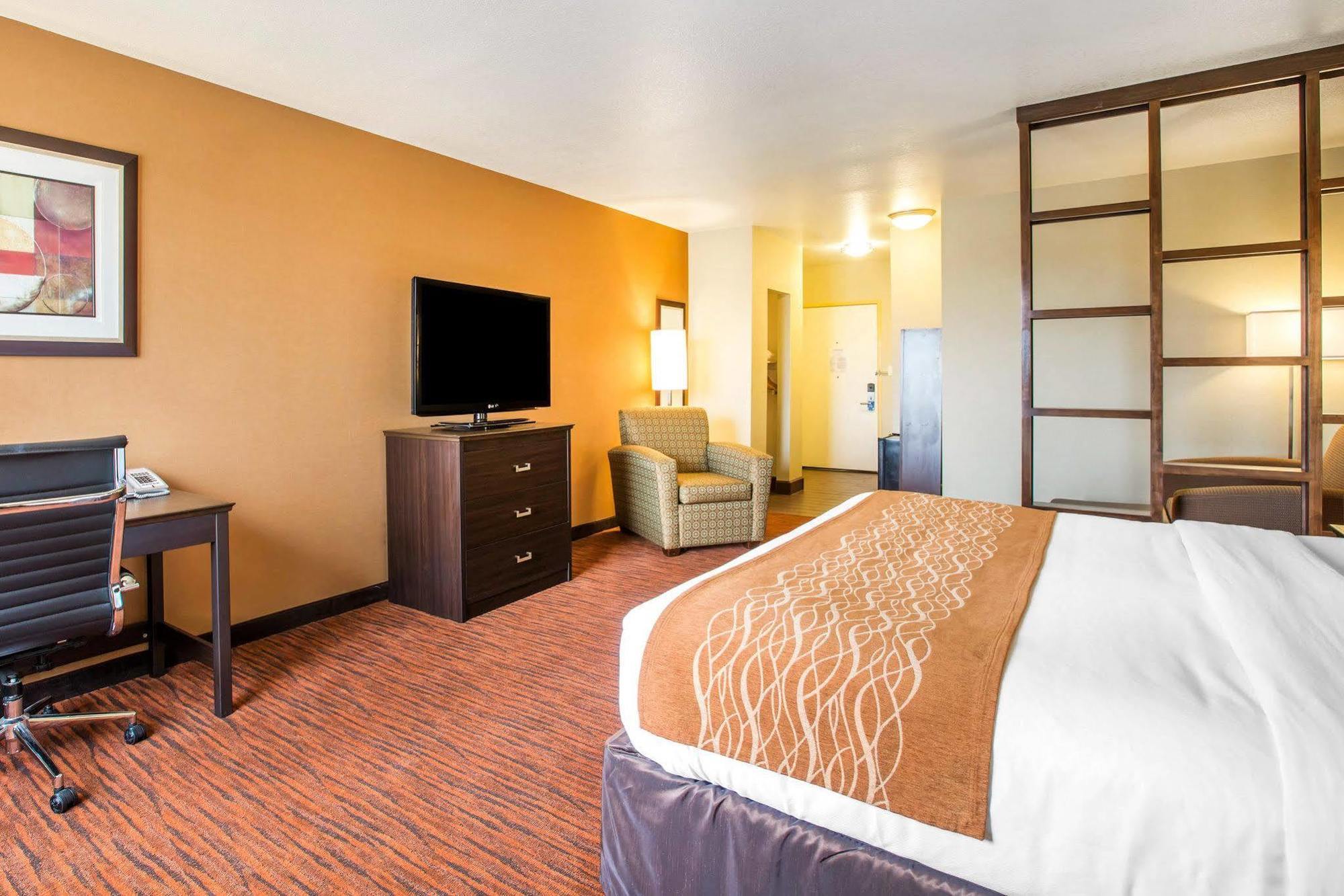 Comfort Suites Clovis Exteriör bild